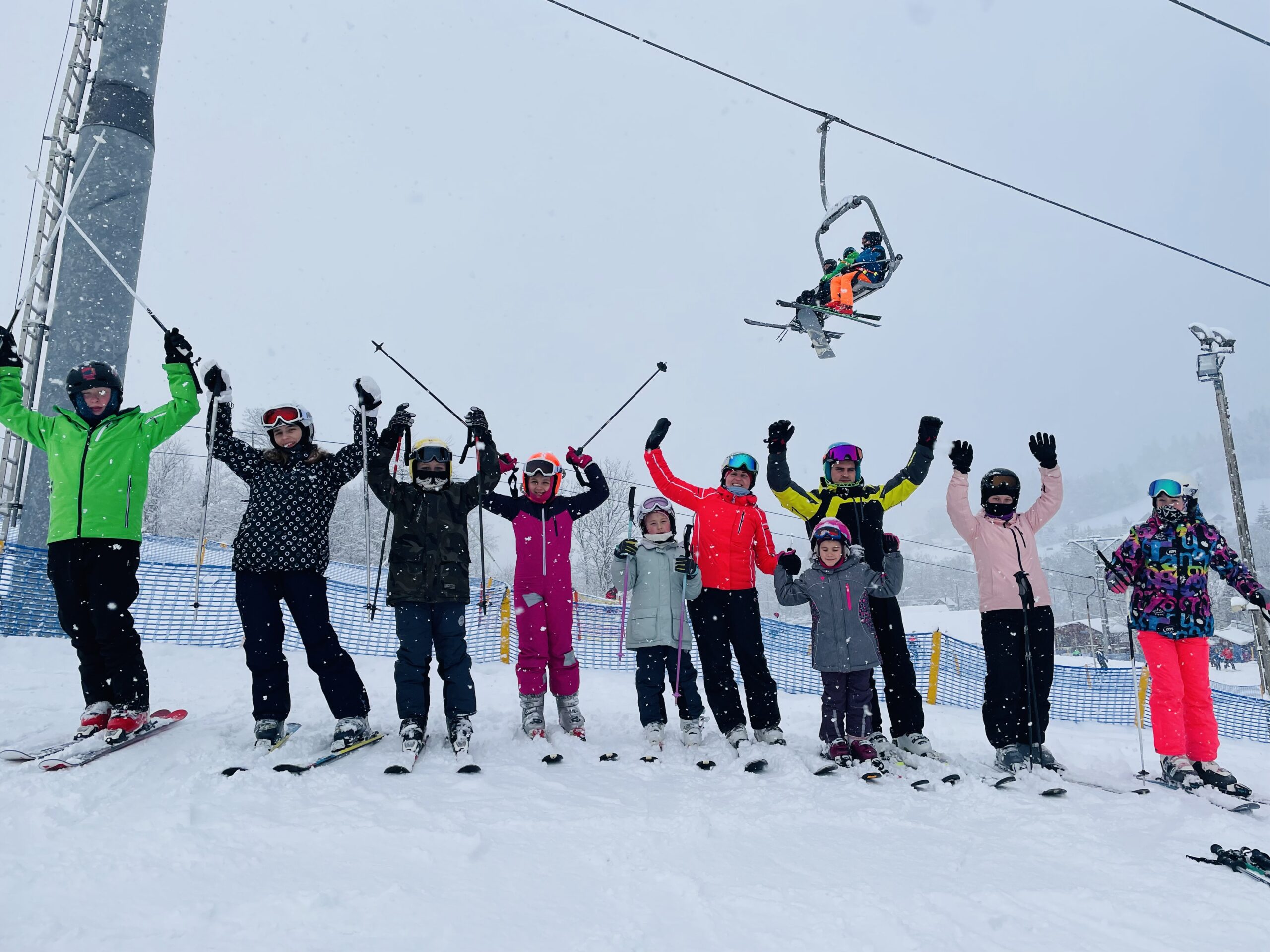 Jak wsiadać i wysiadać z wyciągu narciarskiego bez strachu